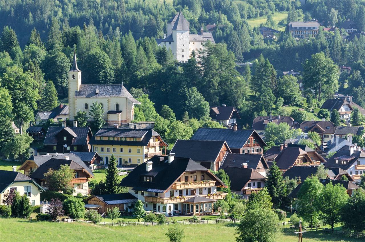 Ferienwohnungen Haus-Holzer Mauterndorf  Exterior photo